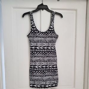 Tight black and white geometric dress/shirt